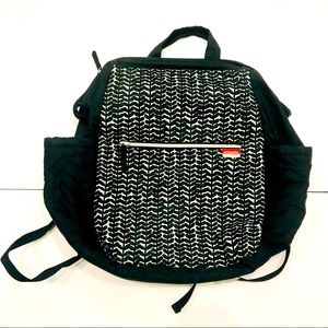 SKIDADDLE By Skip Hop Diaper Backpack Black Vine